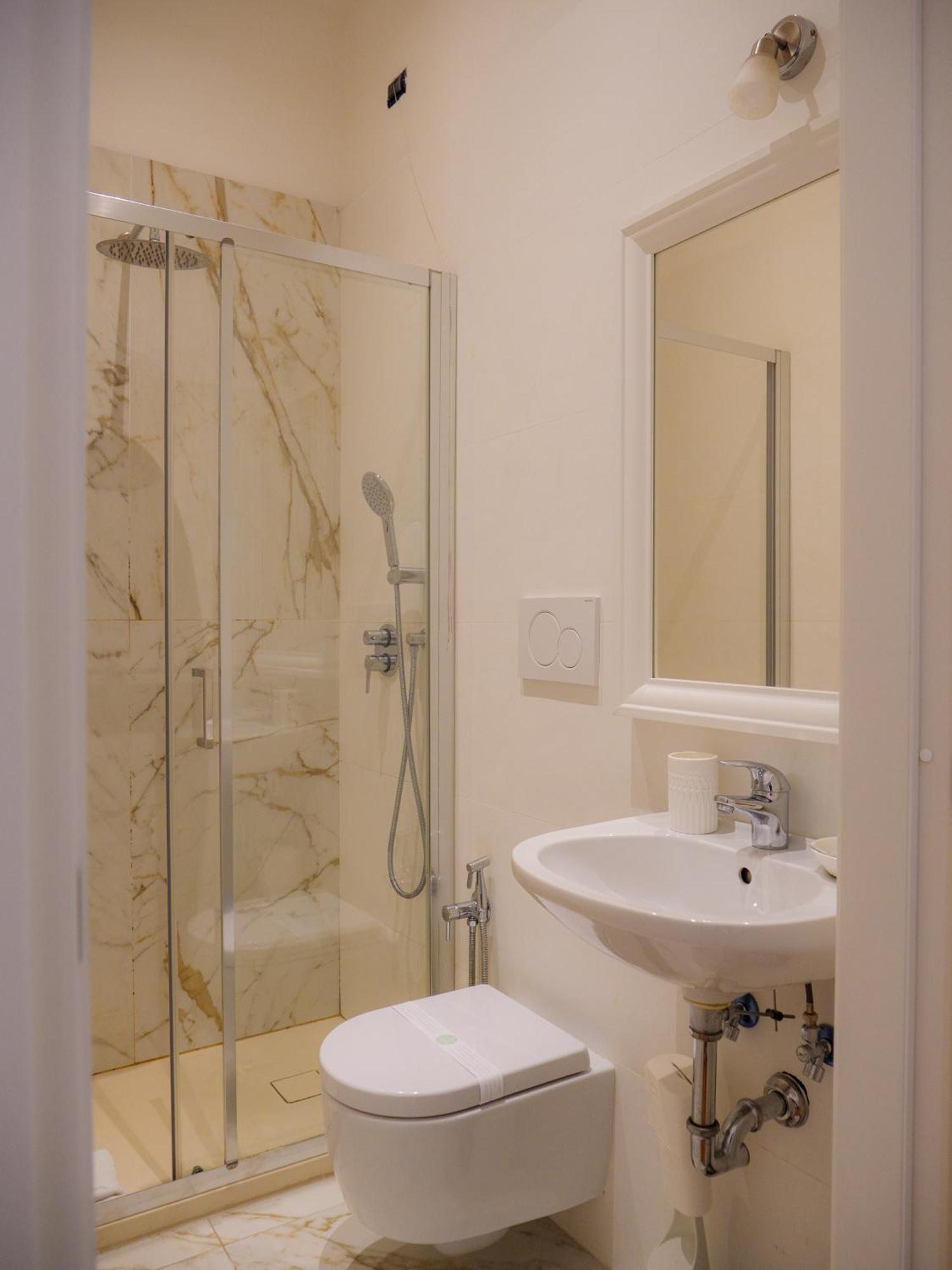 Colosseo Guest House Rome Buitenkant foto