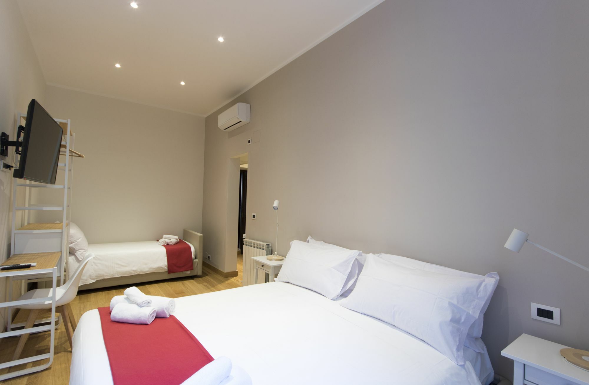 Colosseo Guest House Rome Buitenkant foto